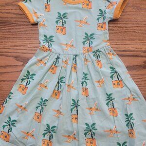 Moromini bon voyage airplane travel dress.  Size 5 / 104/110.
